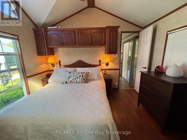 780