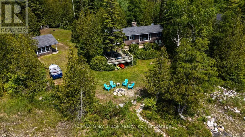 594 WARNER BAY ROAD, Northern Bruce Peninsula, Ontario N0H2R0