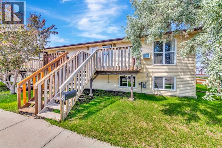 8, 5219 57 Street, Lloydminster, Alberta T9V0V4
