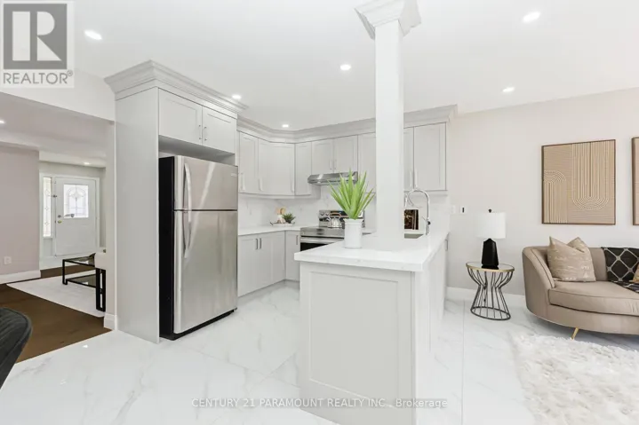 641 MACBETH HEIGHTS, Mississauga (Meadowvale Village), Ontario L5W1E5