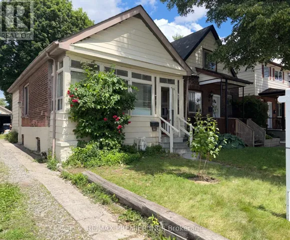 66 LAMBTON AVENUE, Toronto (Mount Dennis), Ontario M6N2S1