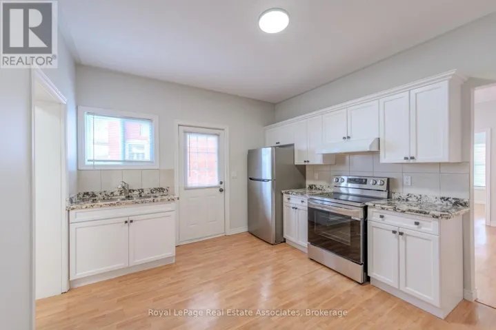 1 - 157 WILLIAM STREET, Brantford, Ontario N3T3L2