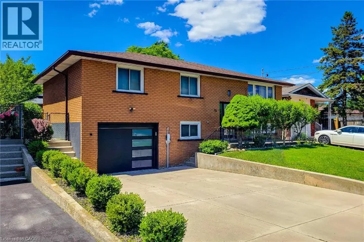12 MAITLAND Avenue, Hamilton, Ontario L9A3J3
