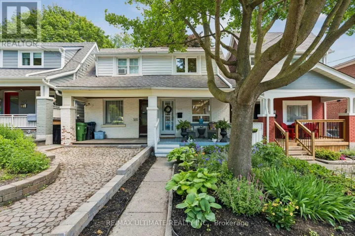 301 KENILWORTH AVENUE, Toronto (The Beaches), Ontario M4L3S9