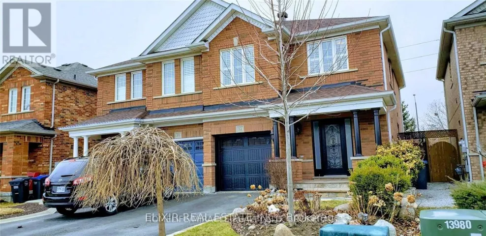 32 FLORETTE PLACE, Brampton (Fletcher's Meadow), Ontario L7A3G6