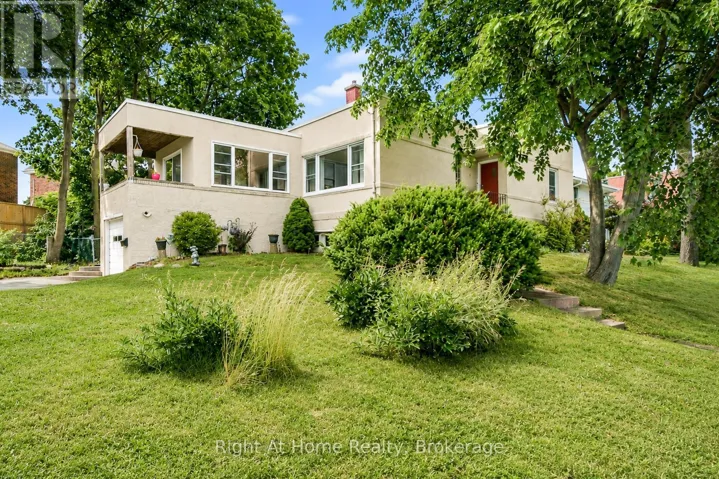 16 ORIOLE PARK AVENUE, Belleville (Belleville Ward), Ontario K8N4C7