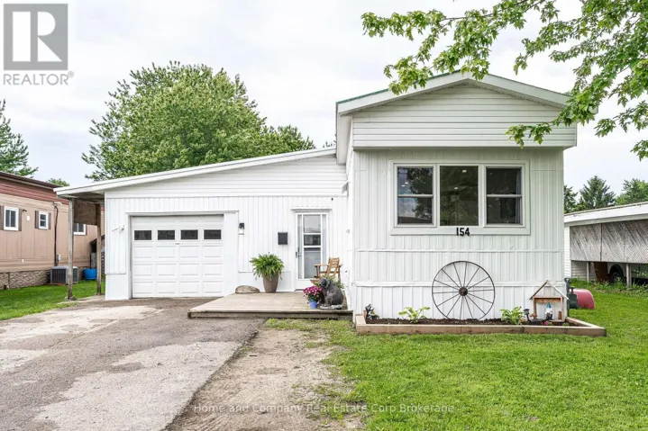 154 MAPLE STREET, Perth East (Crystal Lake), Ontario N5A6S6