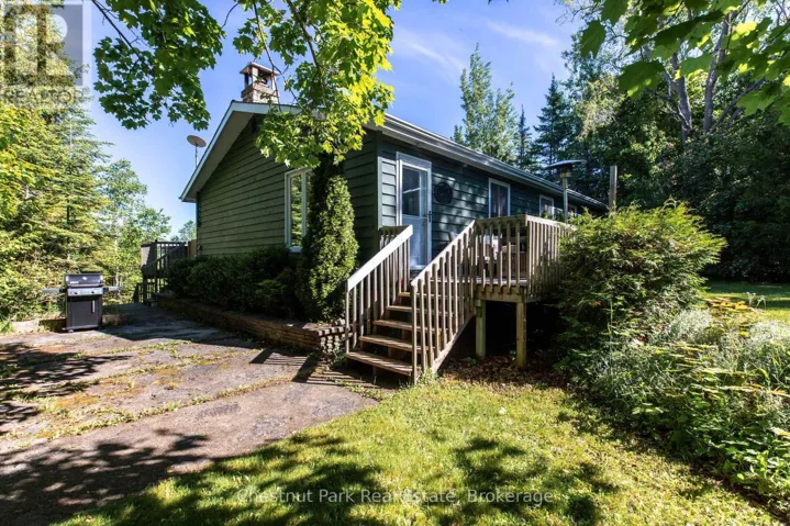 56 ZORRA DRIVE, Northern Bruce Peninsula, Ontario N0H2R0