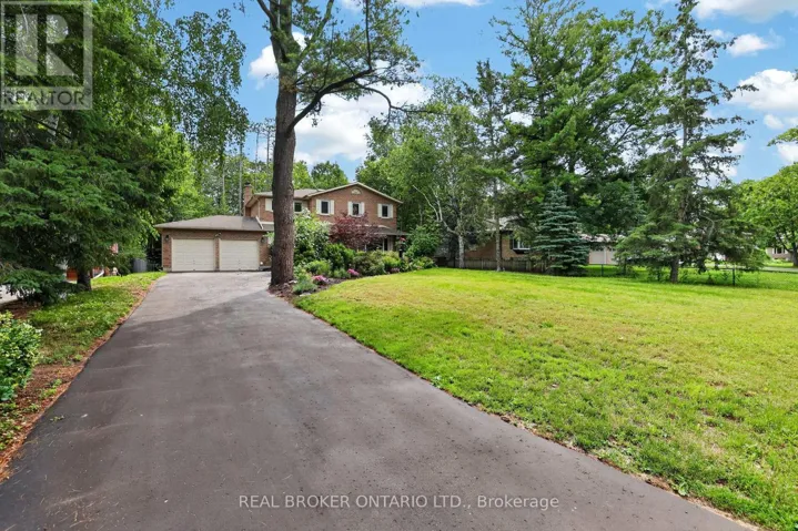 221 PARK AVENUE, East Gwillimbury (Holland Landing), Ontario L9N1J9