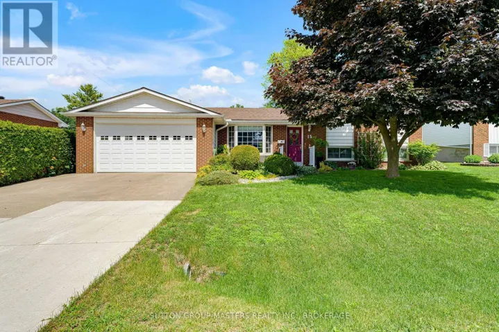 15 BAKERS LANE, Loyalist (Amherstview), Ontario K7N1L9