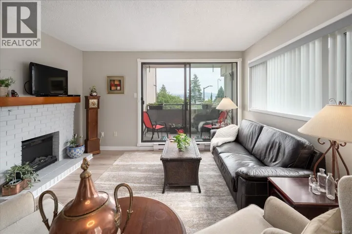 201 309 Morison Ave, Parksville, British Columbia V9P1M6