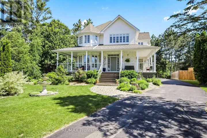 9 MELANE COURT, Bracebridge (Macaulay), Ontario P1L1X7