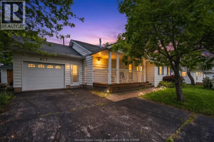 866 POINT PELEE DRIVE, Leamington, Ontario N8H3V4