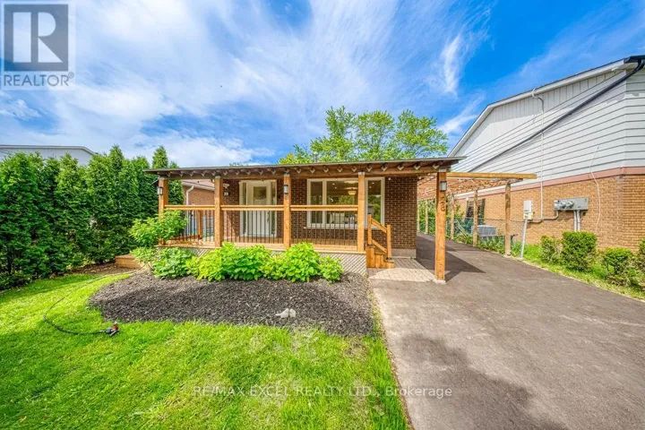 28 CRITTENDEN SQUARE, Toronto (Malvern), Ontario M1B1V1