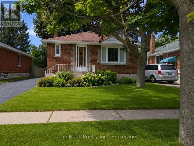 288 CADILLAC AVENUE S, Oshawa (Central), Ontario L1H5Z8