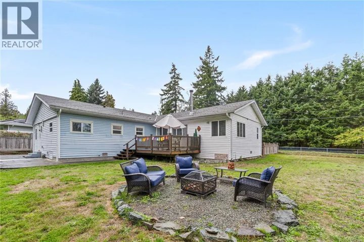 450 Aurora St, Parksville, British Columbia V9P1L3