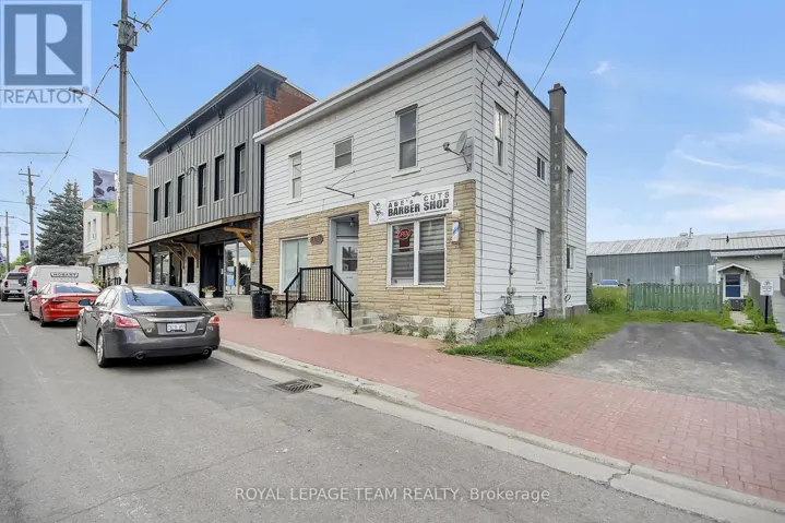 490 MAIN STREET, North Dundas, Ontario K0C2K0