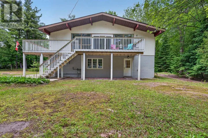 6 BRUNELLE ROAD, Tiny, Ontario L9M0J2