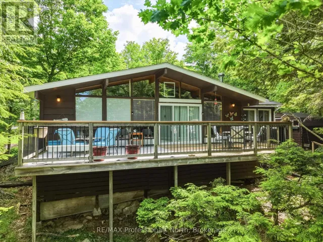 1007 LEECH LAKE POINT ROAD, Bracebridge (Oakley), Ontario P1L1X3