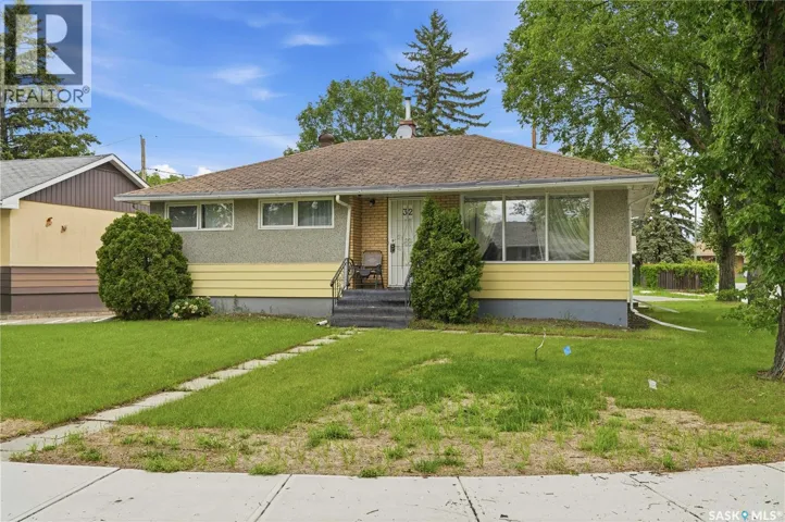 32 Mathieu CRESCENT, Regina, Saskatchewan S4R3J2
