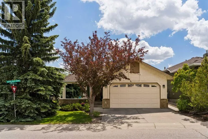 5 Sienna Hills Court SW, Calgary, Alberta T3H2W3