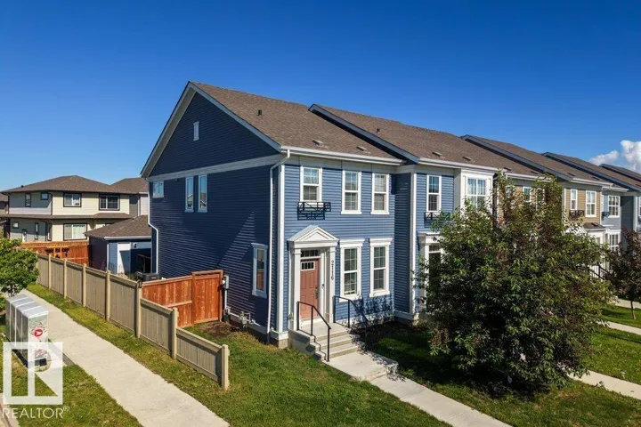 2116 Maple RD NW, Edmonton, Alberta T6T2L6
