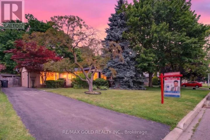 17 DUKE ROAD, Brampton (Southgate), Ontario L6T3J9