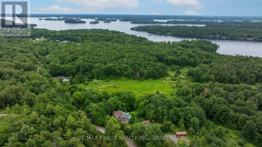 147 SELTON ROAD, Leeds and the Thousand Islands, Ontario K0E1L0