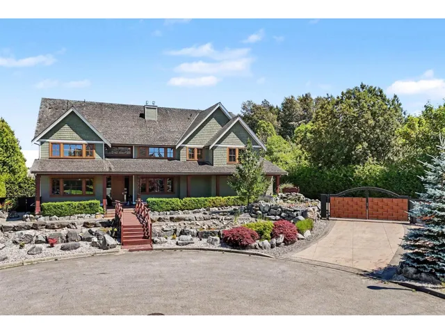 3228 164A STREET, Surrey, British Columbia V3Z0G5