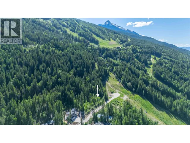 2465 Monashee Court Lot# 24, Revelstoke, British Columbia V0E2S3