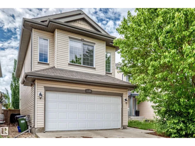 1549 37C AV NW, Edmonton, Alberta T6T0E1