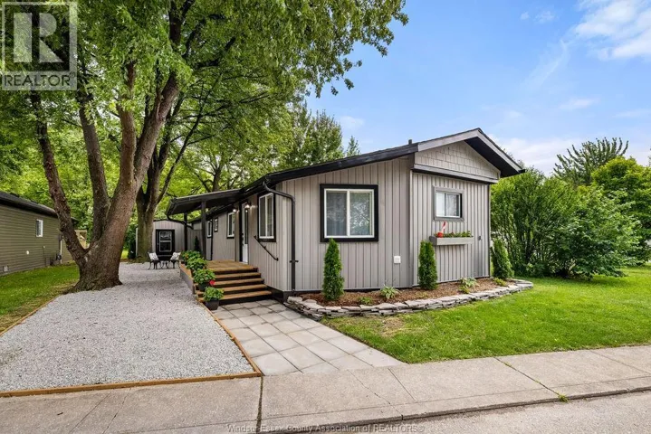 162 MICHAEL DRIVE, Lakeshore, Ontario N8N2V6