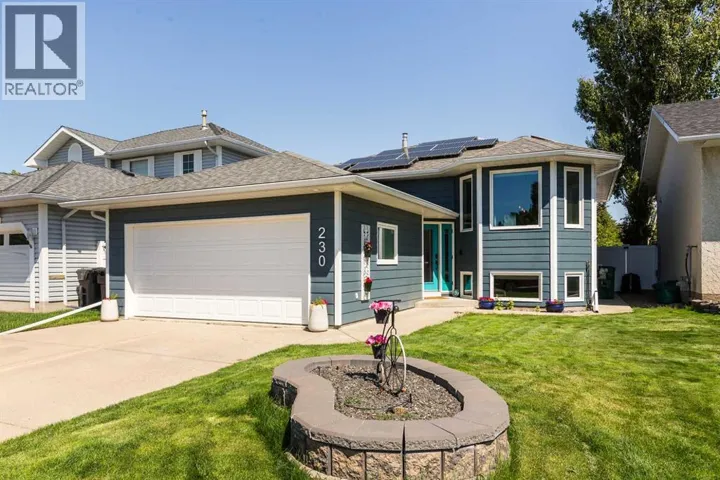 230 Heritage Close W, Lethbridge, Alberta T1K6R9