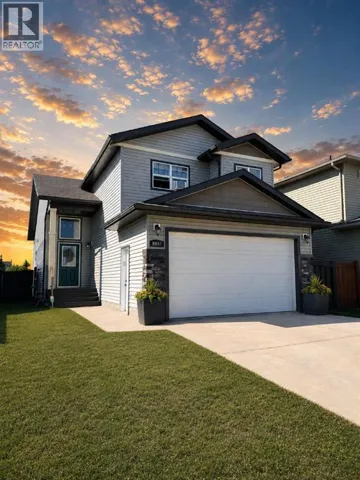 8861 74 Avenue, Grande Prairie, Alberta T8X0H6