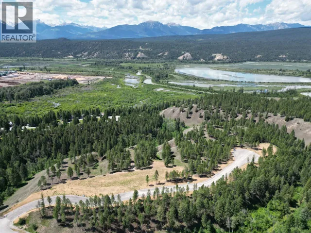 Lot 10 SADDLEWOOD Lane, Radium Hot Springs, British Columbia V0A1M0