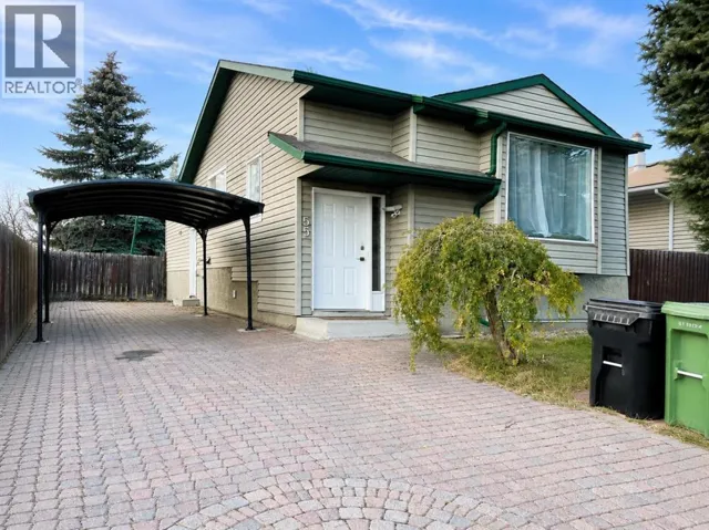 55 Doverglen Crescent SE, Calgary, Alberta T2B2S2