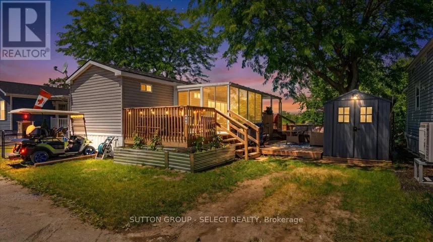 403 - 8685 ROCK GLEN ROAD, Lambton Shores (Arkona), Ontario N0M1B0