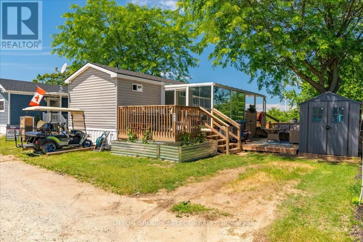 403 - 8685 ROCK GLEN ROAD, Lambton Shores (Arkona), Ontario N0M1B0