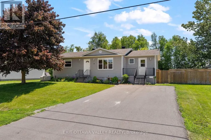 19 VERA CRESCENT, Whitewater Region, Ontario K0J1C0