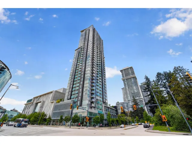 511 13438 CENTRAL AVENUE, Surrey, British Columbia V3T0N2