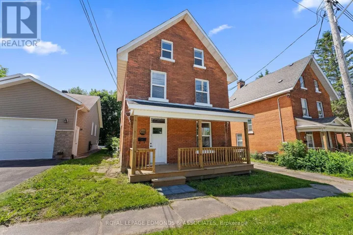 204 MCALLISTER STREET, Pembroke, Ontario K8A3G2