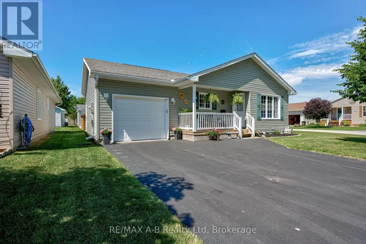 12 KELLESTINE DRIVE, Strathroy-Caradoc (SE), Ontario N7G0C5