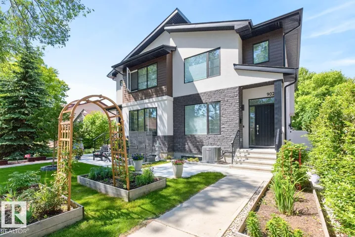 9028 90 ST NW, Edmonton, Alberta T6C3L9