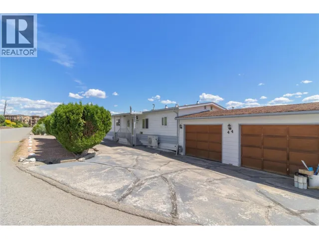 2098 Boucherie Road Unit# 44, West Kelowna, British Columbia V4T2A5