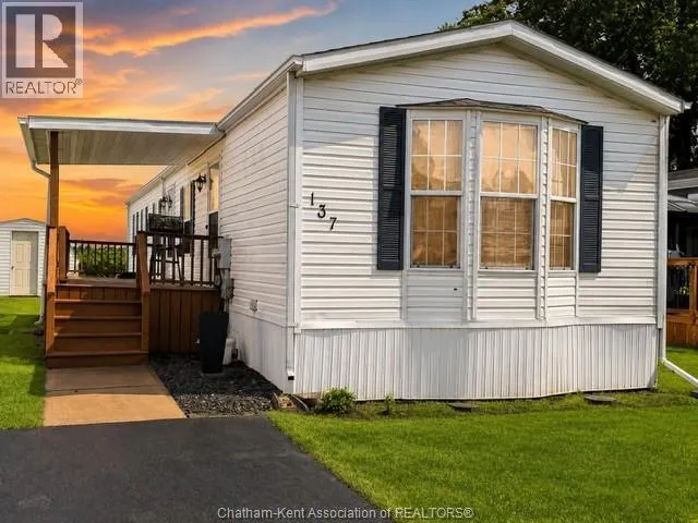 137 Dunkirk DRIVE, Chatham, Ontario N7L5J5