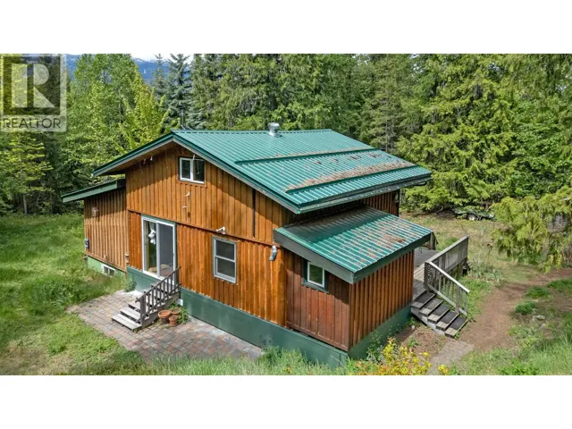899 Coleman Road, Riondel, British Columbia V0B2B0