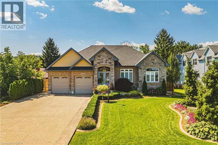 1214 #8 Highway, Stoney Creek, Ontario L8E5K2
