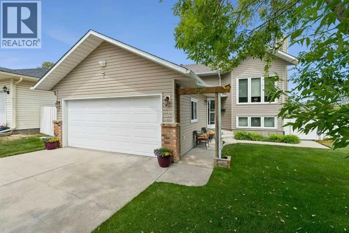 44 Macewan Ridge Gate NW, Calgary, Alberta T3K3W2