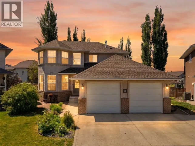 8 Fir Close, Sylvan Lake, Alberta T4S2H9
