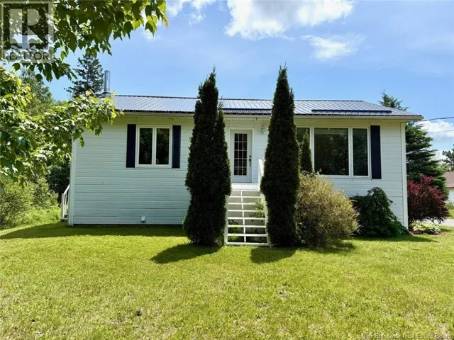 431 Boulevard des Acadiens, Bertrand, New Brunswick E1W1G1